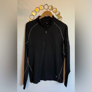 Mountain Hardware Half Zip  Pullover Size Large Black With Grey Trim Lightweight